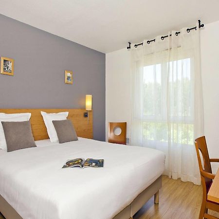 Aparthotel Sejours & Affaires Annecy Le Pont Neuf Cran-Gévrier Exteriér fotografie