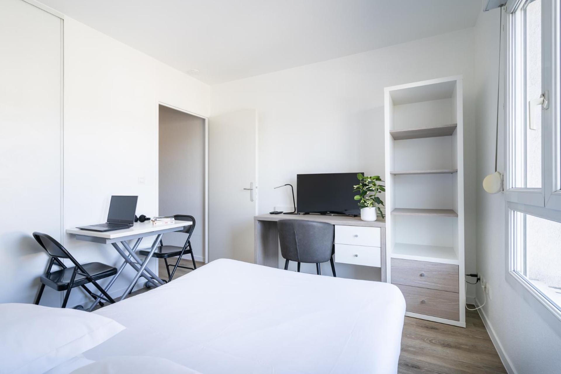 Aparthotel Sejours & Affaires Annecy Le Pont Neuf Cran-Gévrier Exteriér fotografie